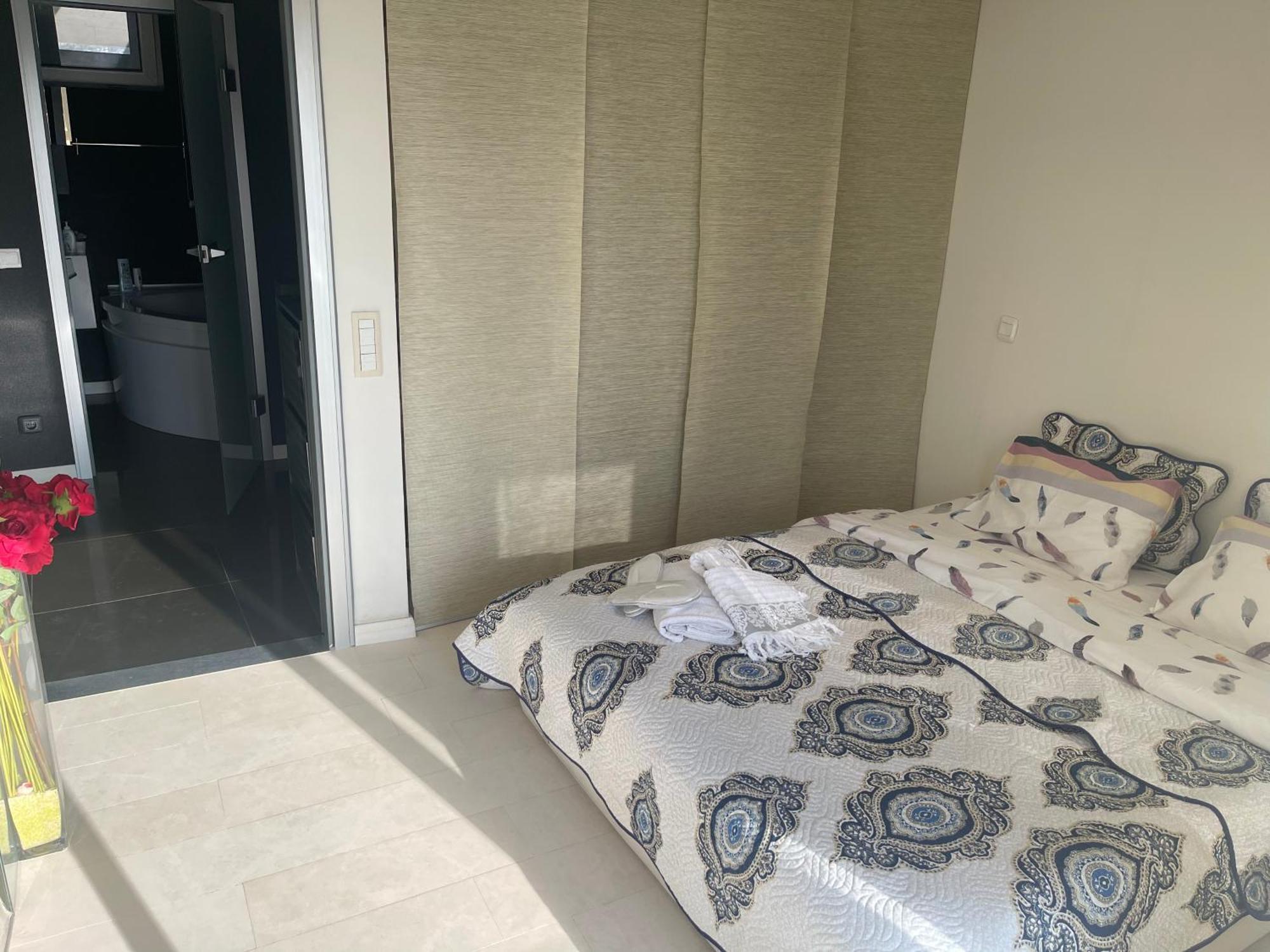 בוקרשט Black Apartament Nr1 מראה חיצוני תמונה