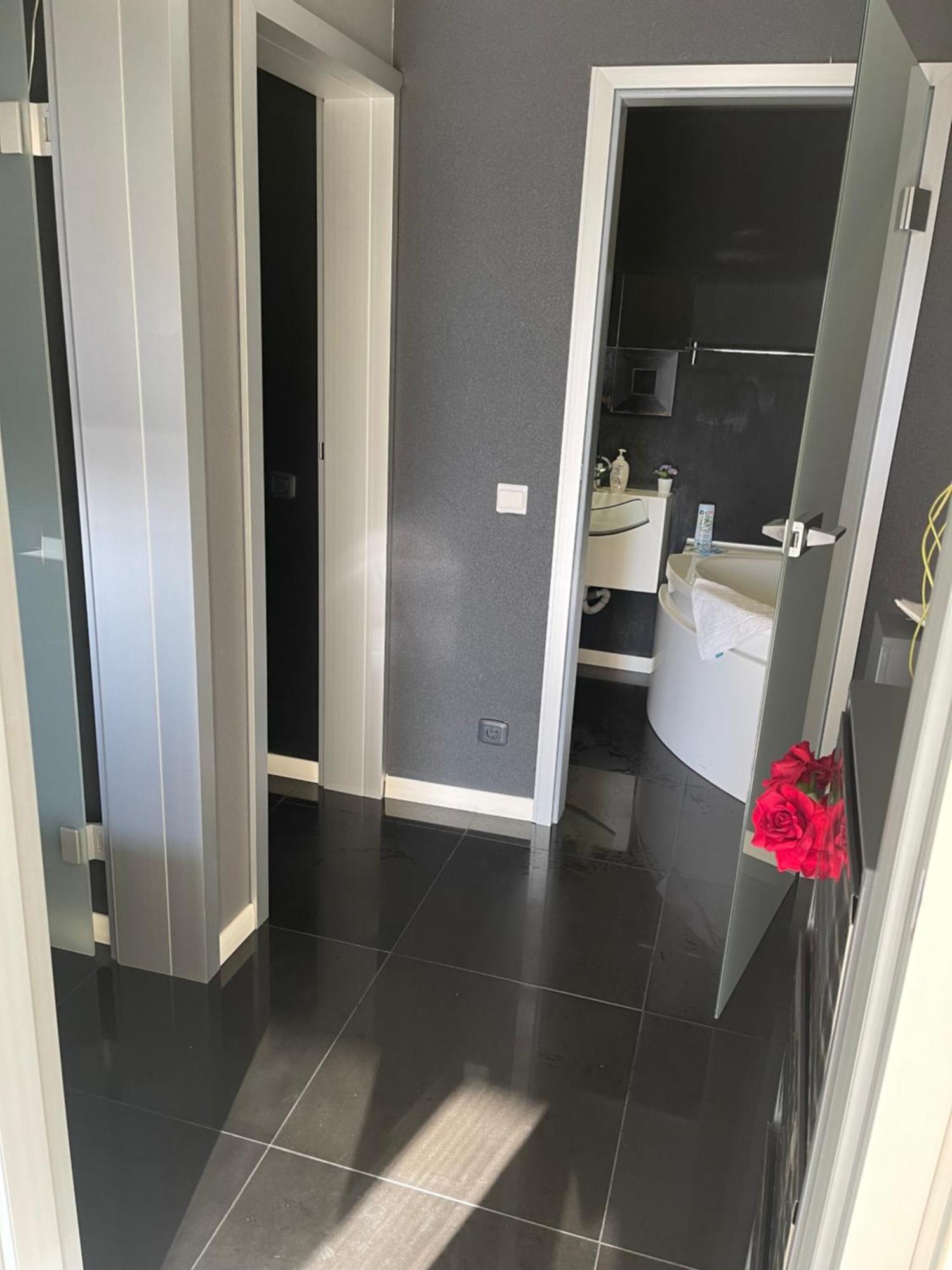 בוקרשט Black Apartament Nr1 מראה חיצוני תמונה